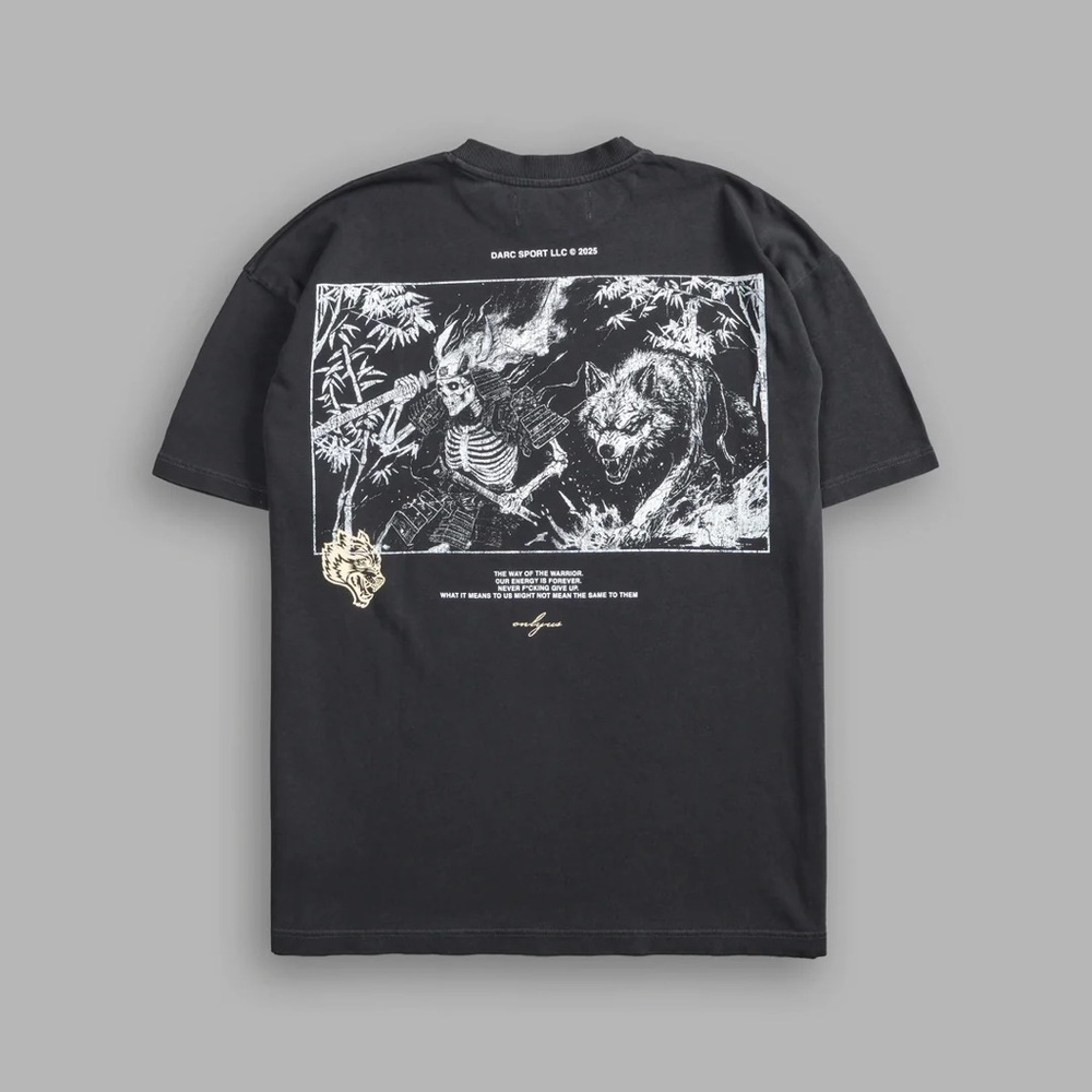 WOLVES SCROLL "PREMIUM" OVERSIZED TEE IN WOLF GRAY